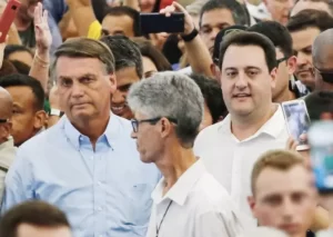 Read more about the article Eleições 2022 – Depois do DF e Rio de Janeiro, pesquisa aponta liderança de Bolsonaro no Paraná