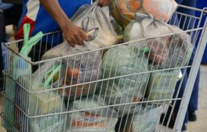 Read more about the article Bolsonaro zera imposto de importação de produtos da cesta básica até o fim de 2022
