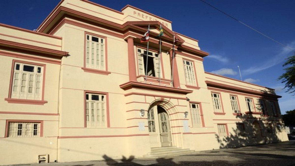 You are currently viewing Empresa impedida de licitar: Esclarecimentos da Prefeitura Municipal de Alagoinhas