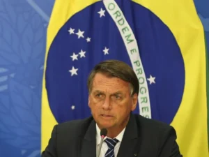 Read more about the article ‘Se for culpado, vai pagar’, diz Bolsonaro, sobre prisão de Ribeiro