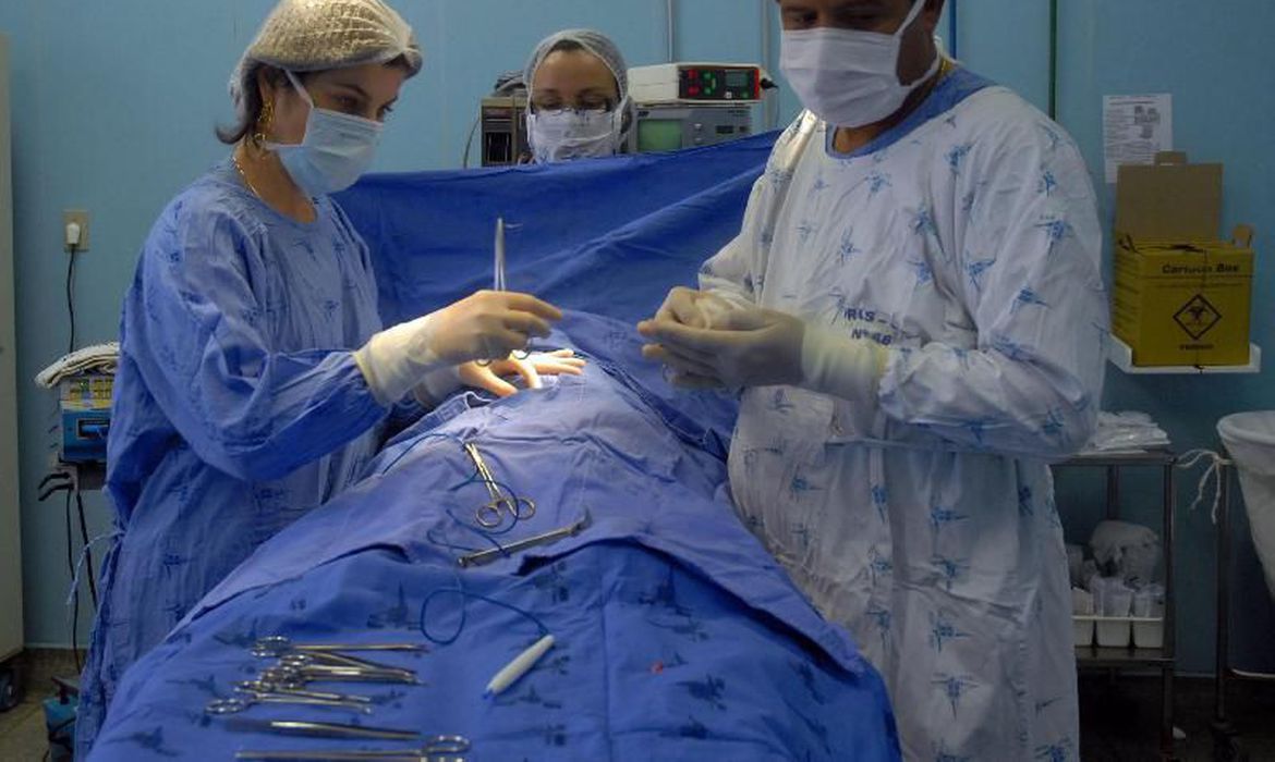 You are currently viewing Portaria define procedimentos cirúrgicos prioritários no SUS