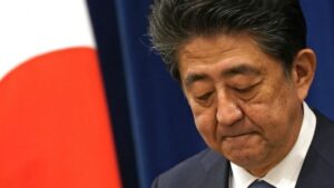 Read more about the article Ex-premiê japonês é assassinado durante discurso