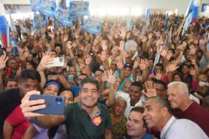 Read more about the article “O governo do estado por 16 anos não priorizou gerar empregos no interior do estado”, diz ACM Neto em Sapeaçu