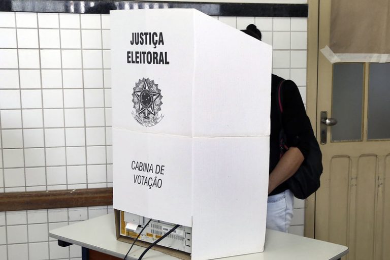 You are currently viewing Quatro estados concentram quase metade dos eleitores brasileiros. Bahia tem 7,2% dos votos nacionais