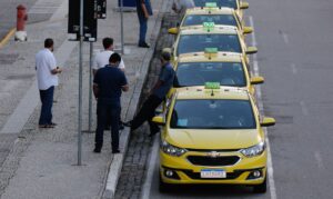 Read more about the article Prefeituras têm até o próximo domingo (31) para enviar informações de taxistas regularmente cadastrados junto aos municípios