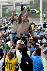 Read more about the article Roma destaca personalidade de Bolsonaro: “não se deixa seduzir pelos encantos do poder”