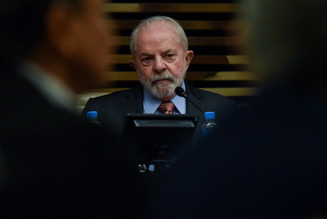 You are currently viewing Com o “pé esquerdo” ; PF sugere cancelamento de evento de estreia da campanha de Lula. PT acata sugestão