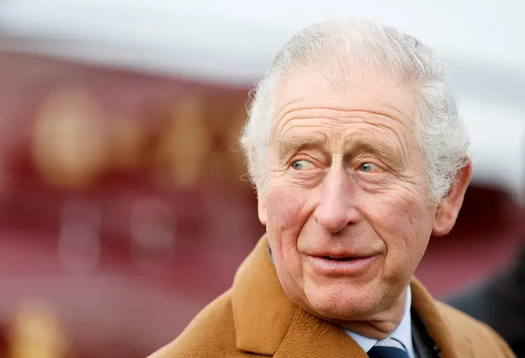 You are currently viewing Charles se torna novo rei do Reino Unido; conheça a sua linha sucessória
