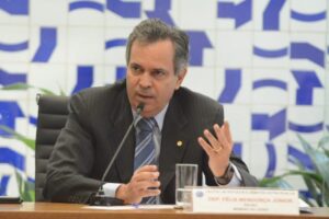 Read more about the article “O comportamento do PT da Bahia pode levar à derrota de Lula”, diz presidente do PDT