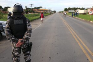 Read more about the article Forças estaduais de segurança atuam para desbloquear rodovias baianas