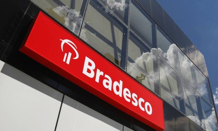 You are currently viewing Bradesco tem queda histórica e perde R$ 30 bilhões em valor de mercado