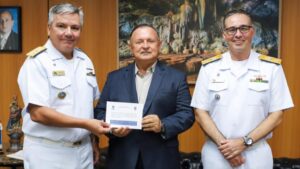 Read more about the article Presidente da ALBa tem reunião com comando da Marinha