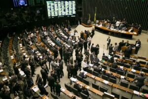 Read more about the article Oposição denuncia tentativa de governo de derrubar CPMI dos atos de vandalismo de 8 de janeiro