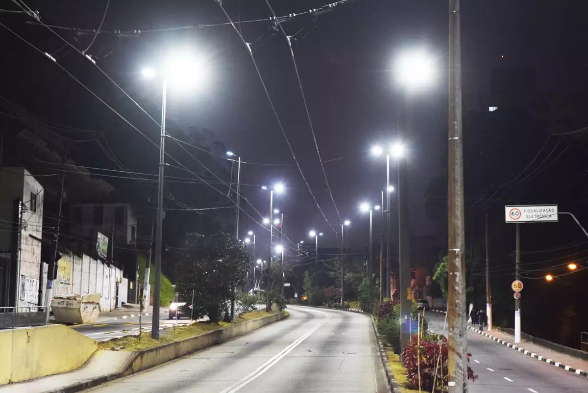 Read more about the article Prefeitura de Catu realiza Programa de Modernização da Iluminação Pública