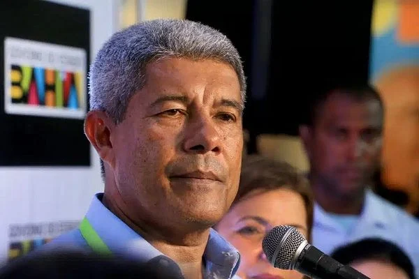 Read more about the article Eleição na Assembleia Legislativa da Bahia – Jerônimo discorda da PEC da Reeleição articulada pelos aliados